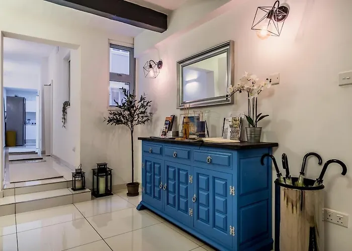 Discover A Hidden Gem In Apartament *